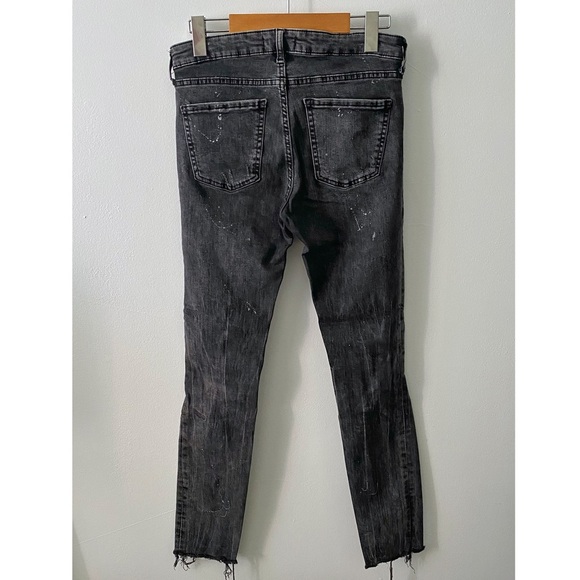 Stretchy Distressed Skinny Jeans - Picture 5 of 6